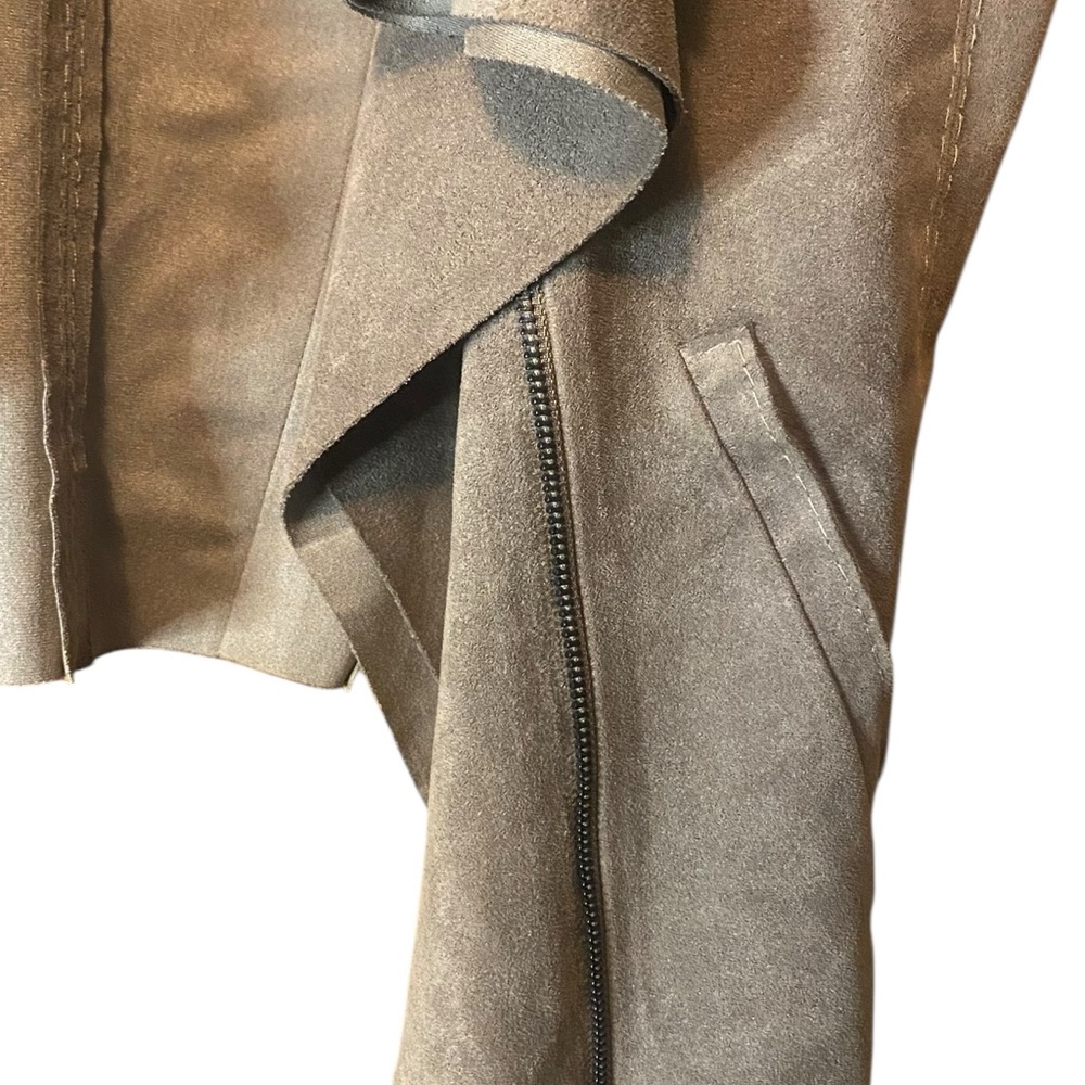 BCBGMaxAzria Boho Brown Faux Suede Draped Vest Small - Picture 6 of 8